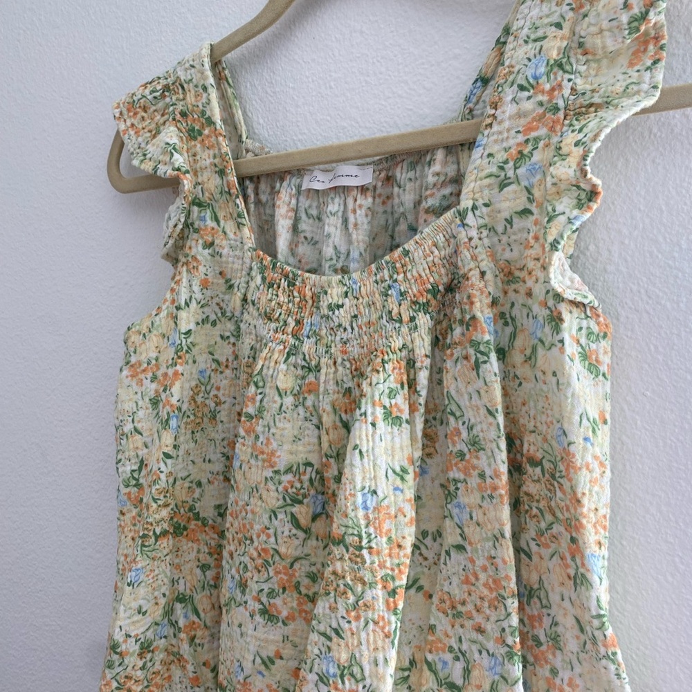 Floral Top - Picture 2 of 5